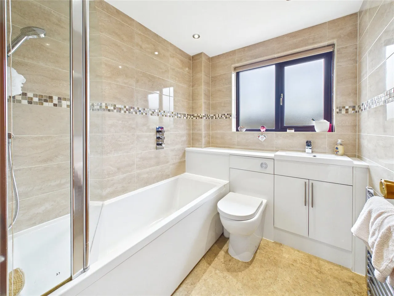 Bittern Close, Kelvedon, CO5, photo 12