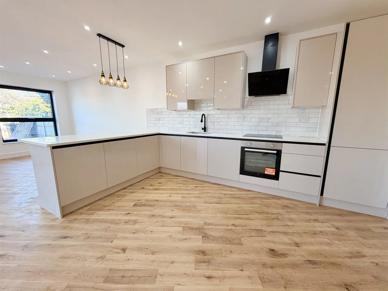 Freshwell Avenue, Romford, RM6, photo 4