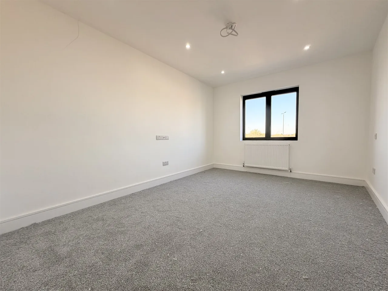 Freshwell Avenue, Romford, RM6, photo 10