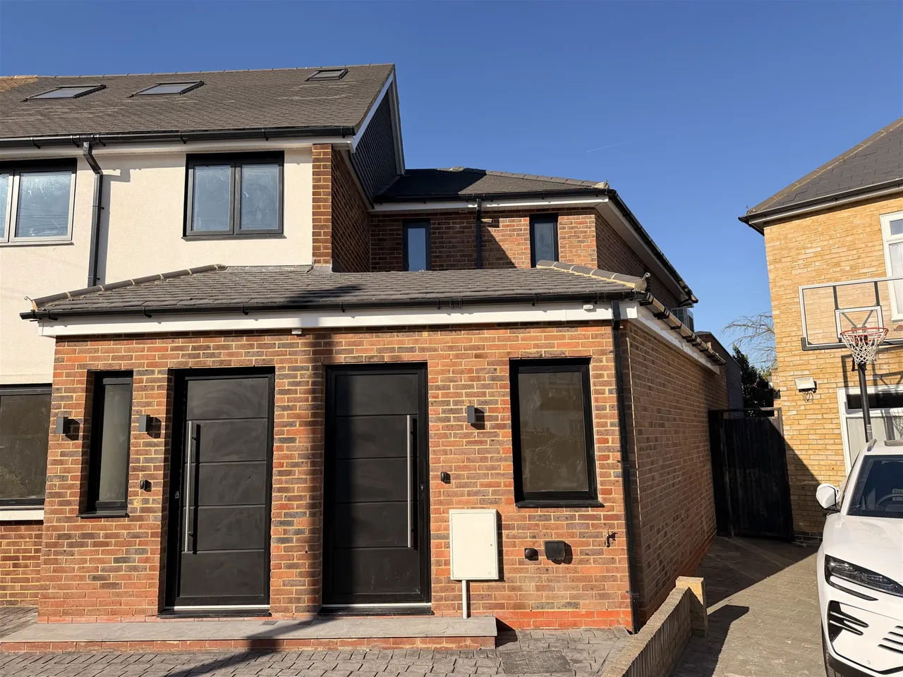3 bed house for sale, Freshwell Avenue, Romford, RM6