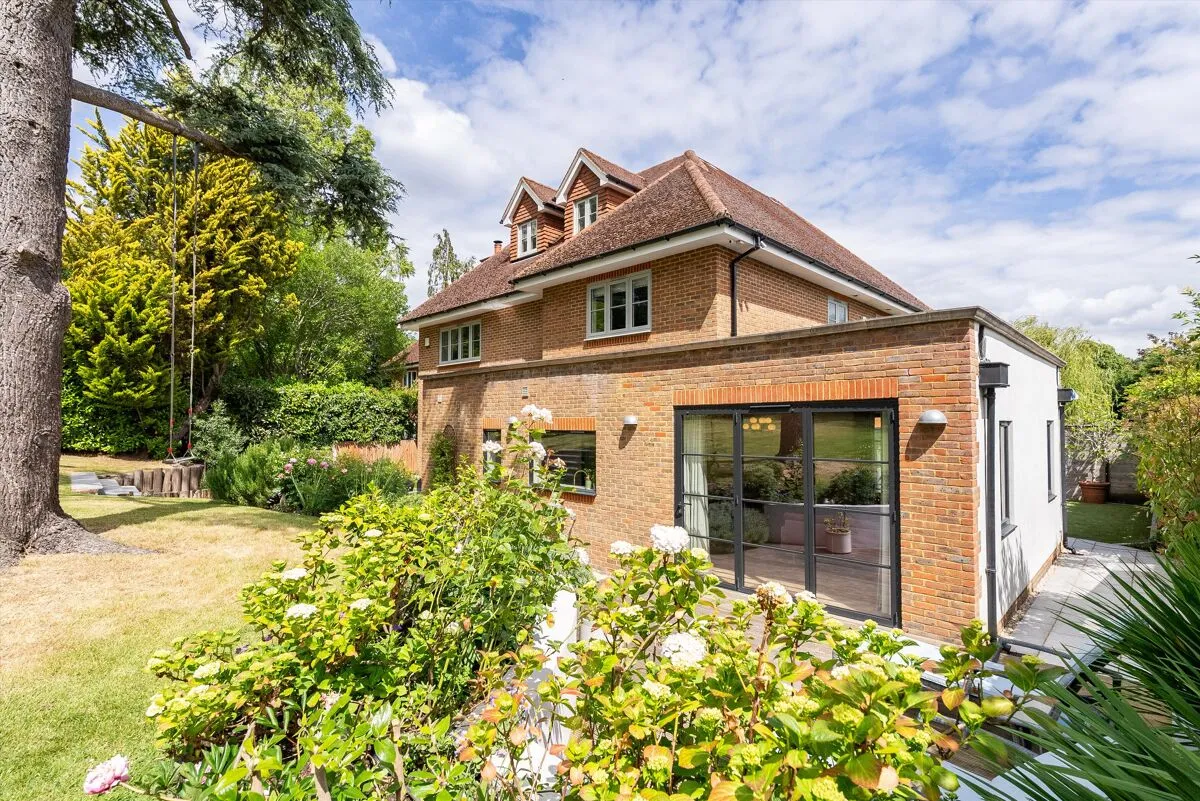 Leatherhead Road, Oxshott, KT22, photo 30