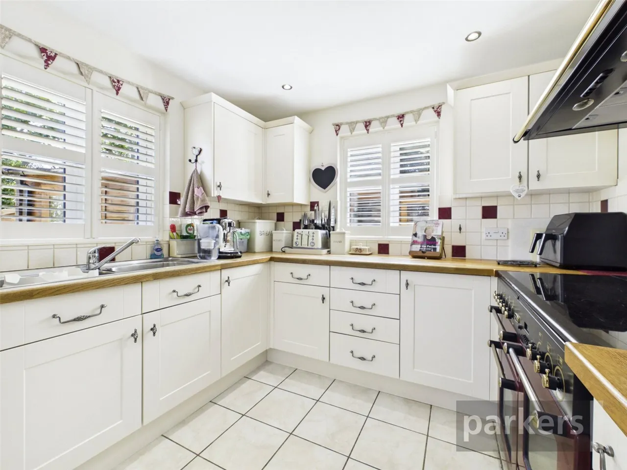 Calais Dene, Bampton, OX18, photo 8