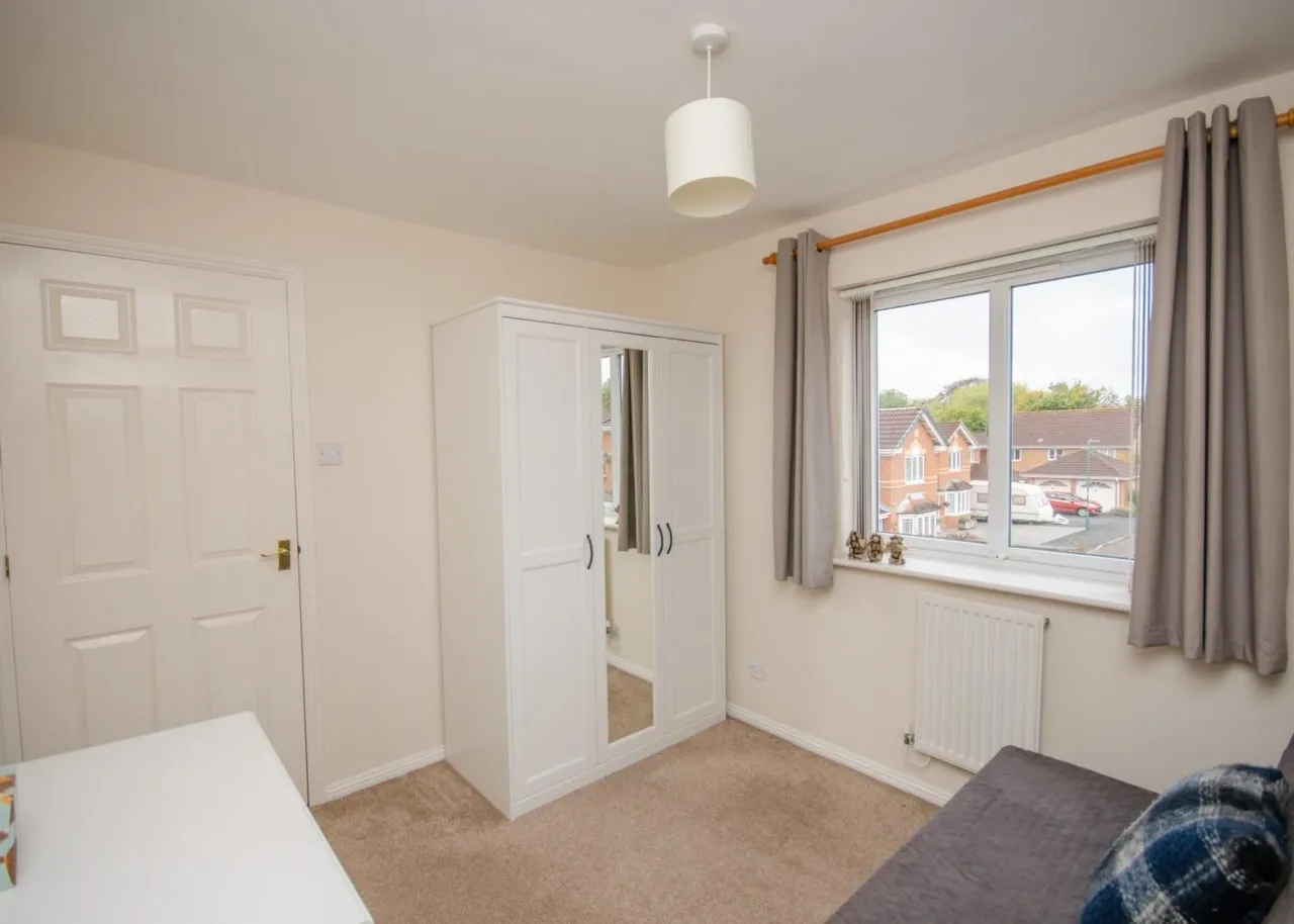 Emerson Way, Emersons Green, BS16, photo 13
