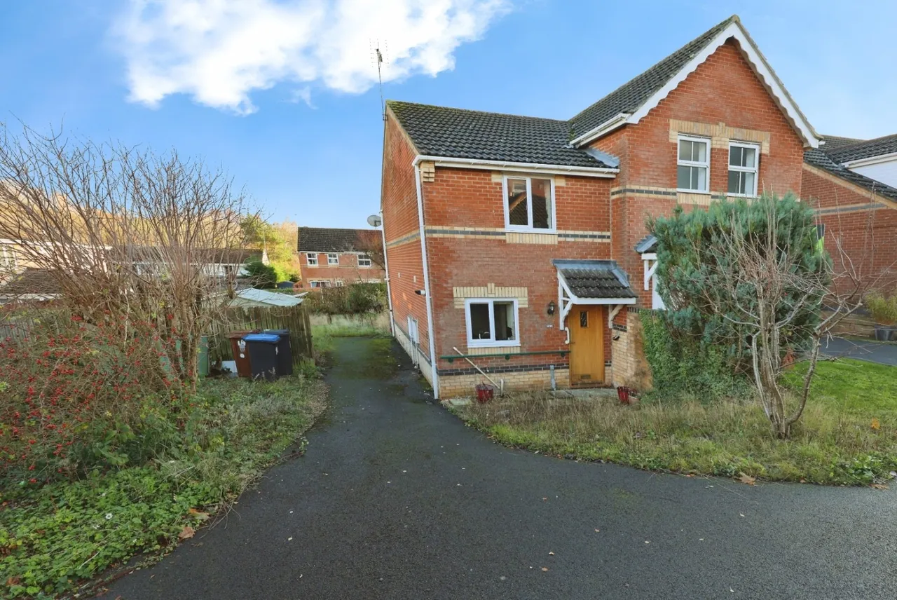 2 bed house for sale — Inglenook Close, Crook