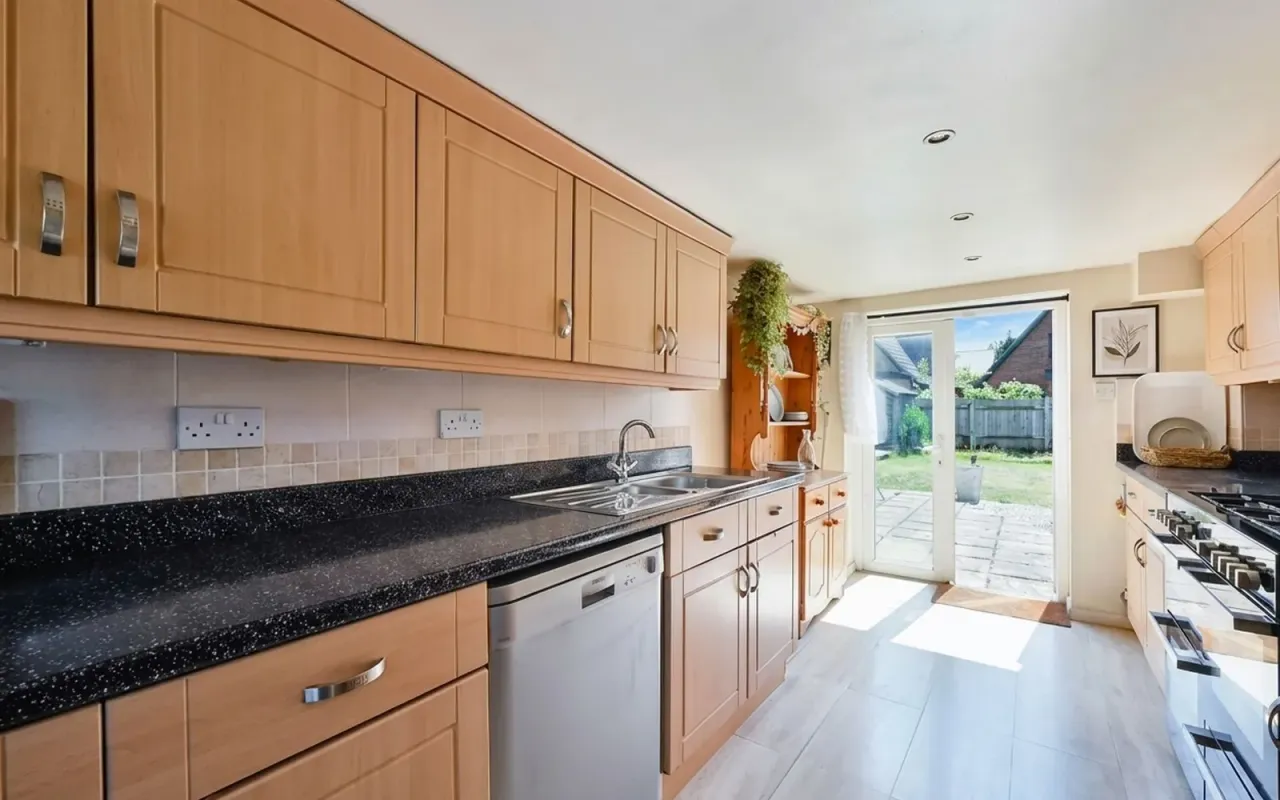River Way, Epsom, KT19, photo 3
