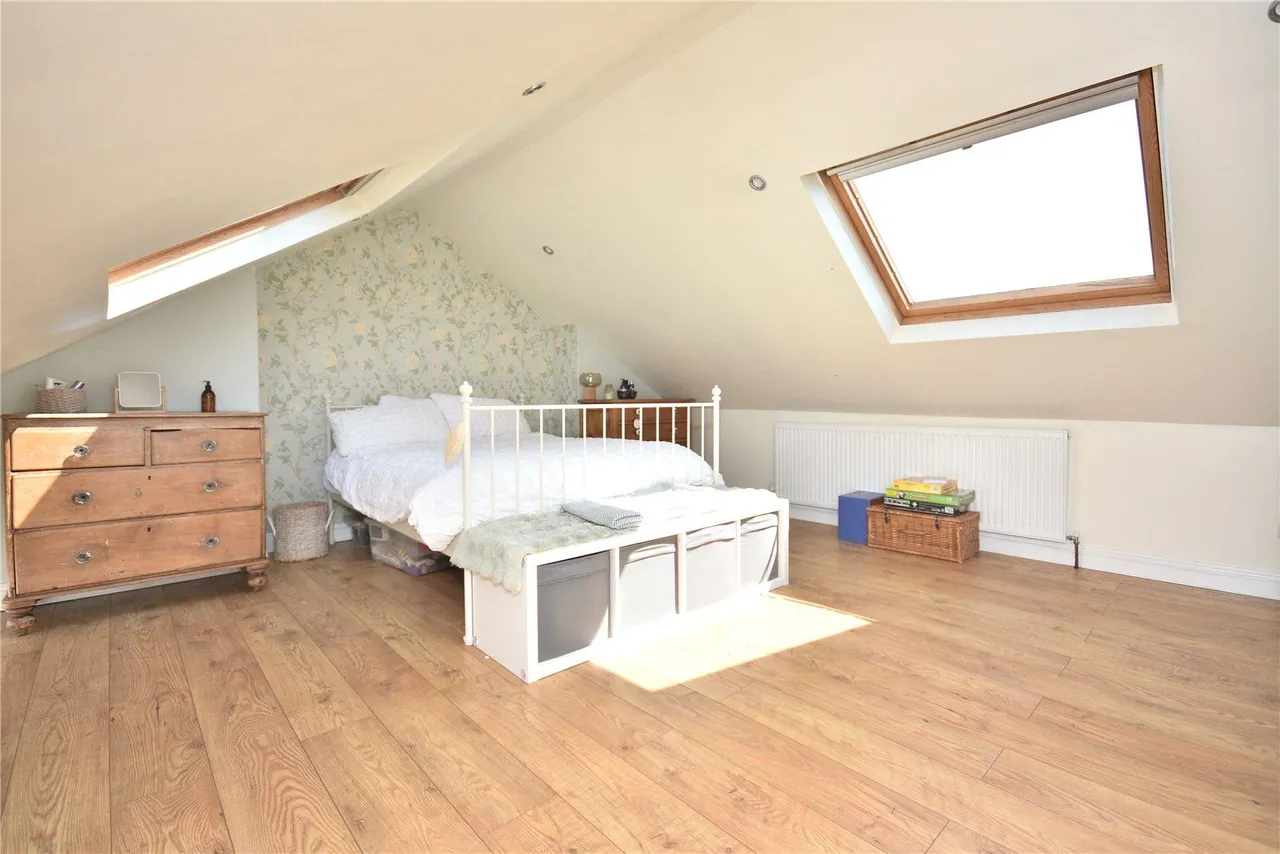 Ring Road, Crossgates, LS15, photo 7
