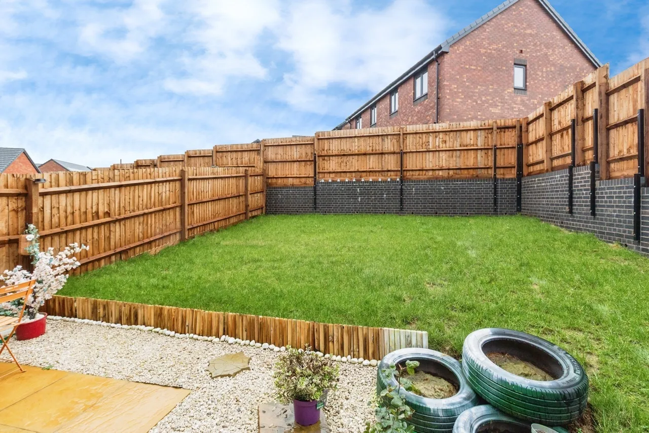 Stokesay Lane, Stafford, Staffordshire, ST16, photo 4