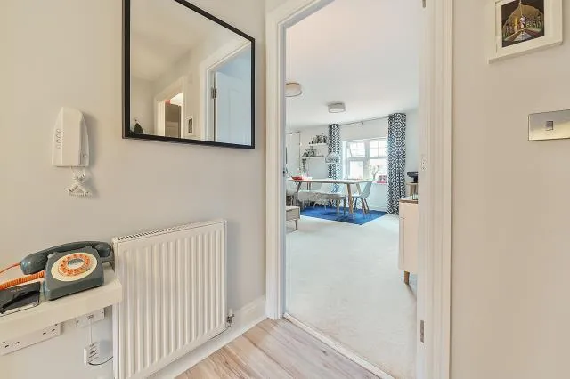 Gomer Road, Bagshot, GU19, photo 17