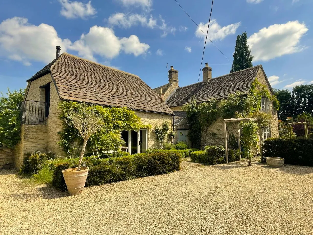 6 bed house for sale, Grafton, Bampton, OX18