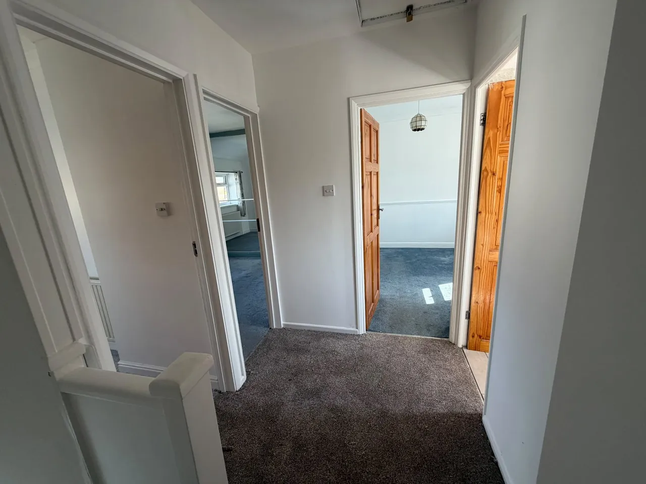 Calverley Crescent, Dagenham, RM10, photo 8