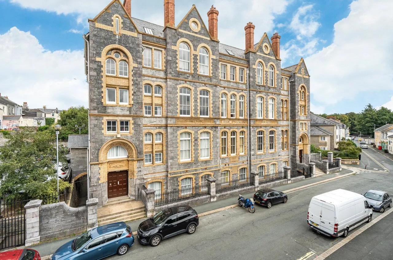 3 bed property for sale — Regent Street, Plymouth, Devon, PL4