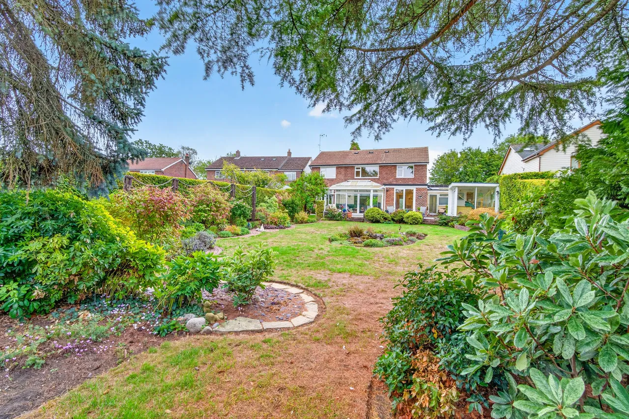 Cannons Lane, Hatfield Broad Oak, CM22, photo 2