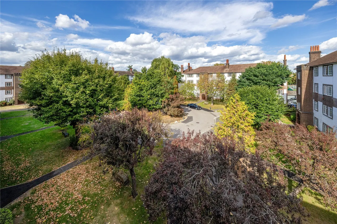 Kew Road, Kew, TW9, photo 9