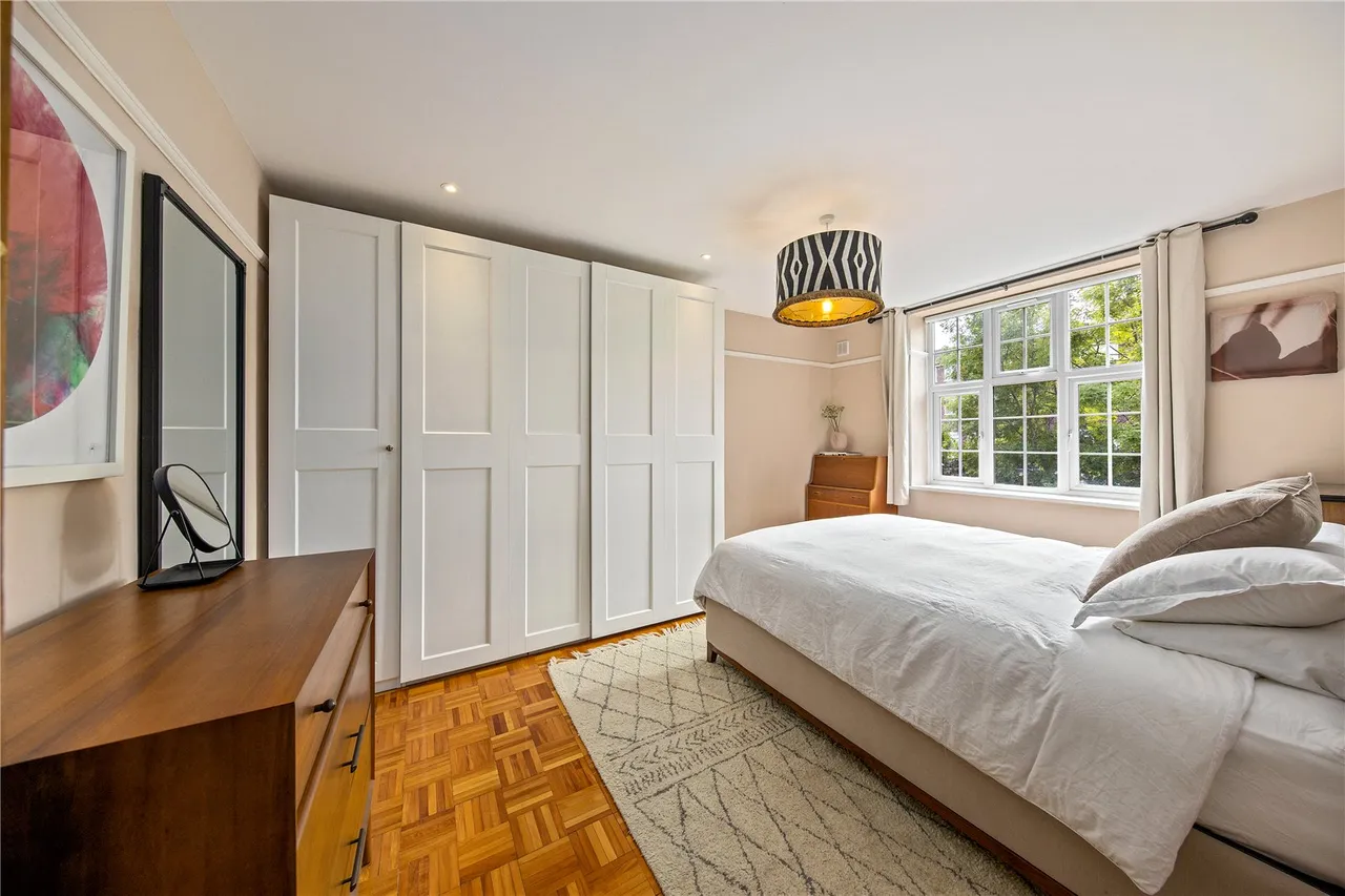 Kew Road, Kew, TW9, photo 6