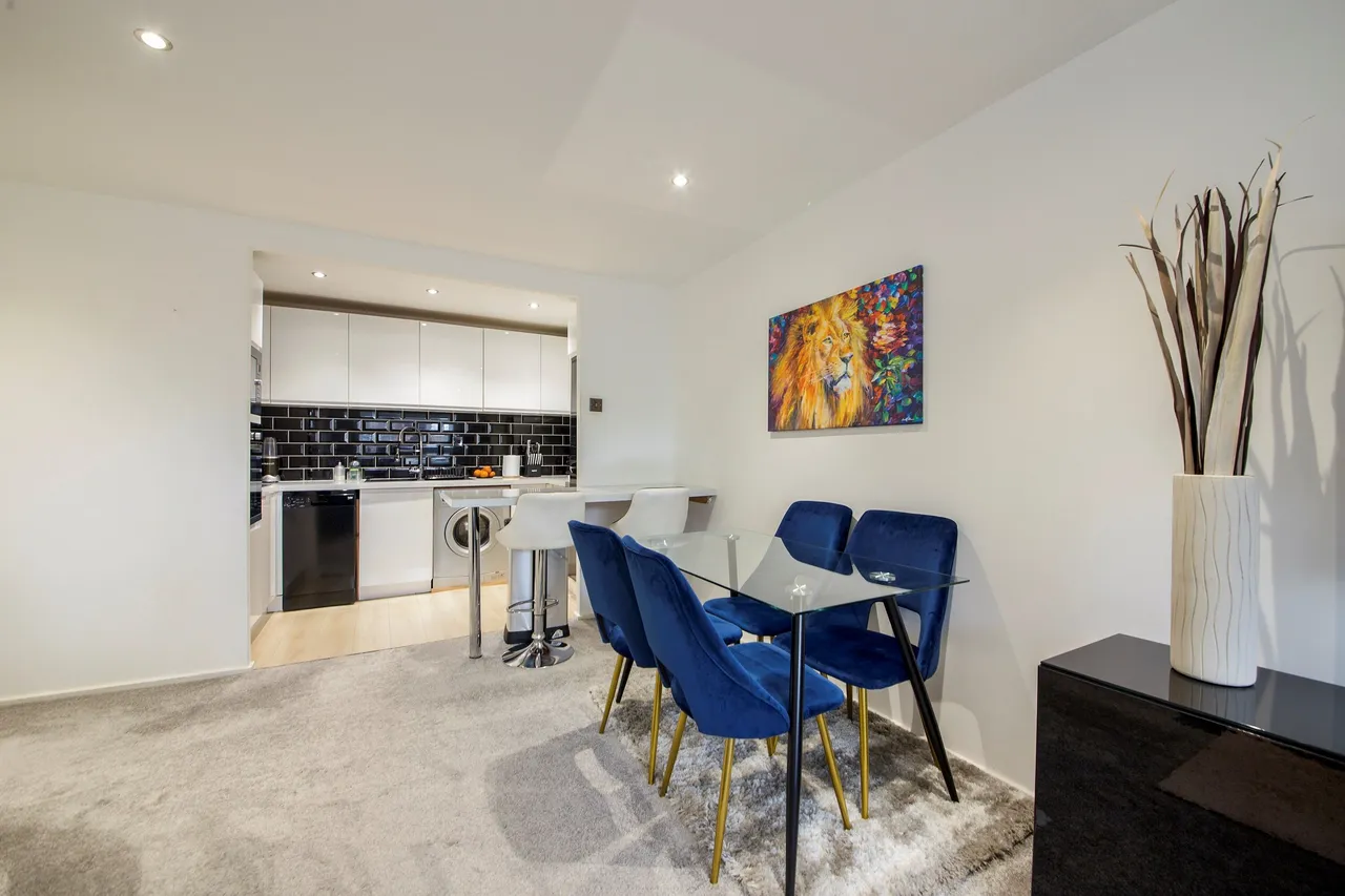 21 Marnham Court, 665 Harrow Road, Wembley, photo 7