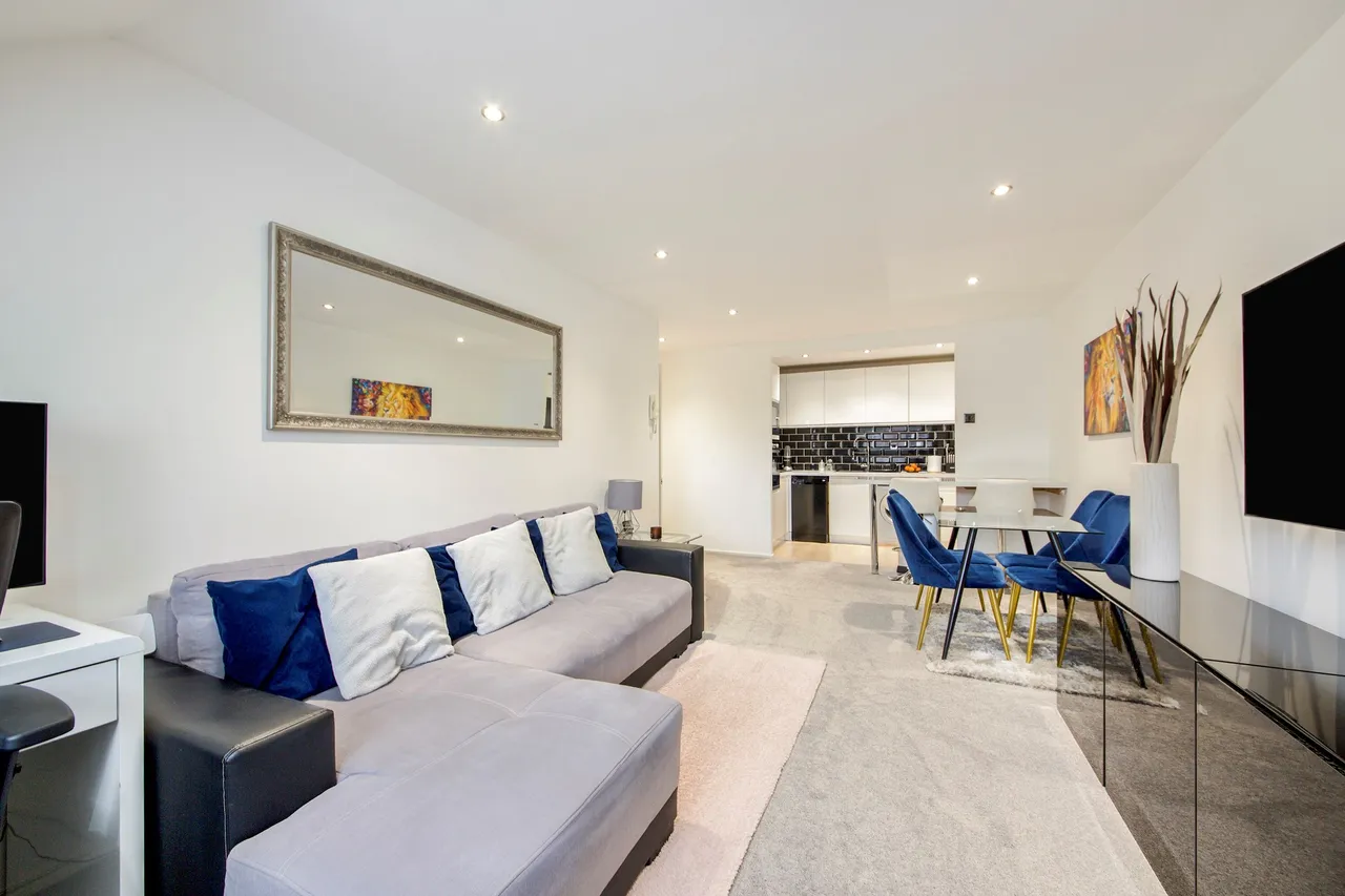 21 Marnham Court, 665 Harrow Road, Wembley, photo 8