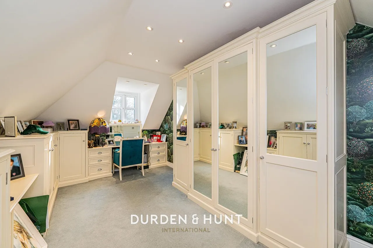 Regents Drive, Woodford Green, IG8, photo 31