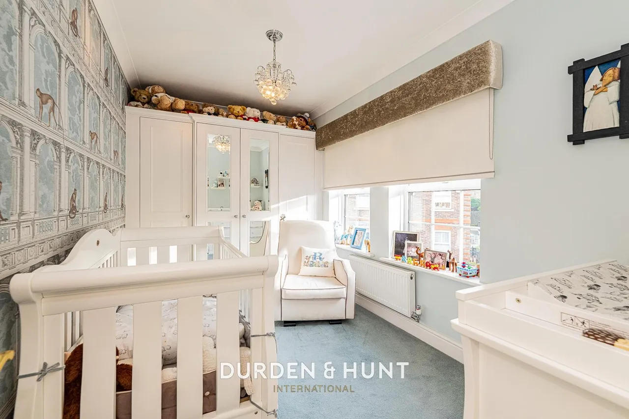 Regents Drive, Woodford Green, IG8, photo 25