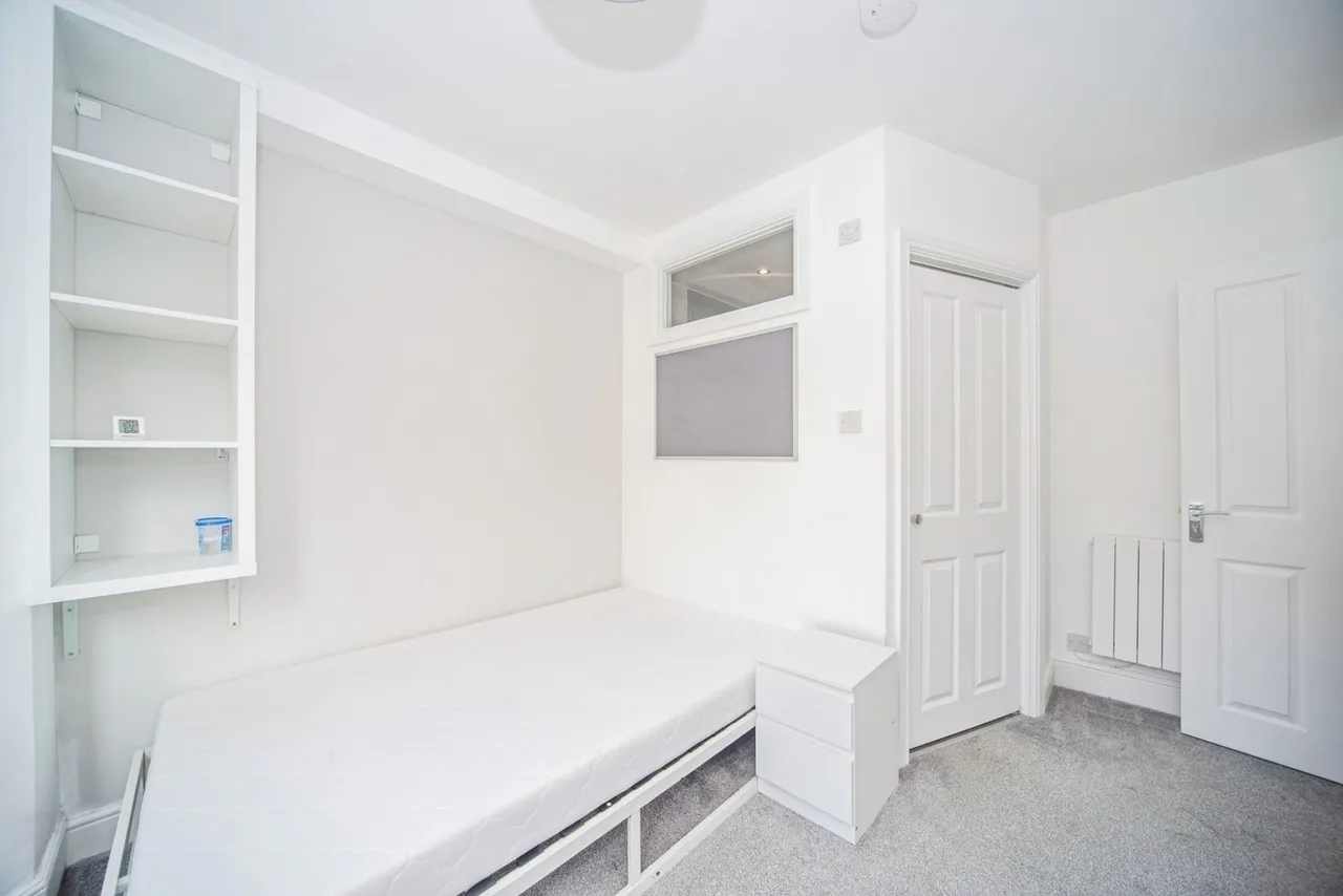 Thackeray Road, Portswood, SO17, photo 13