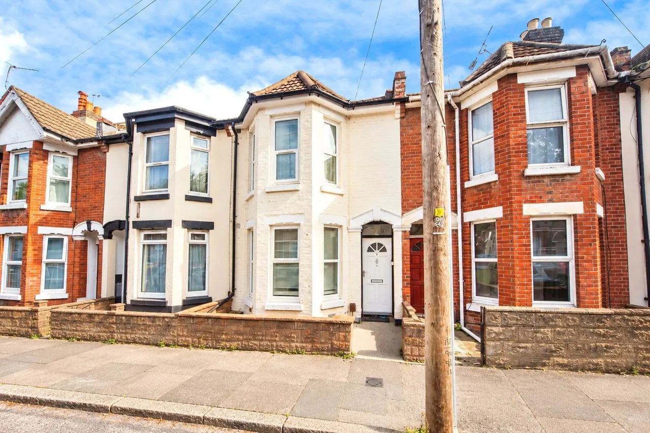 4 bed house for sale, Thackeray Road, Portswood, SO17