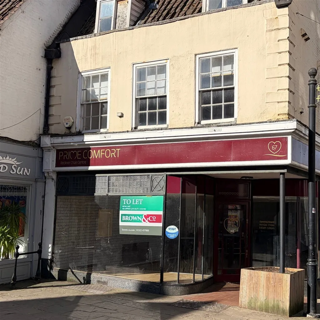 High Street, Grantham, NG31, photo 18
