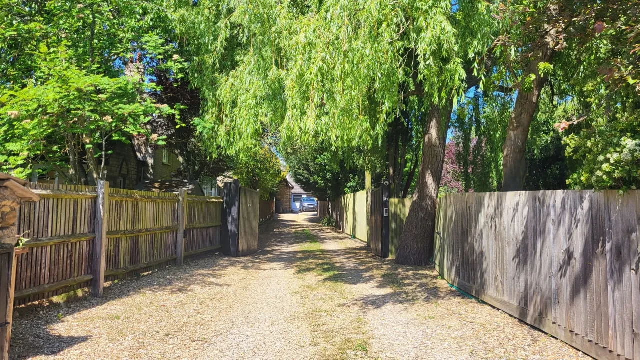 The Green, Werrington, Peterborough, PE4, photo 27