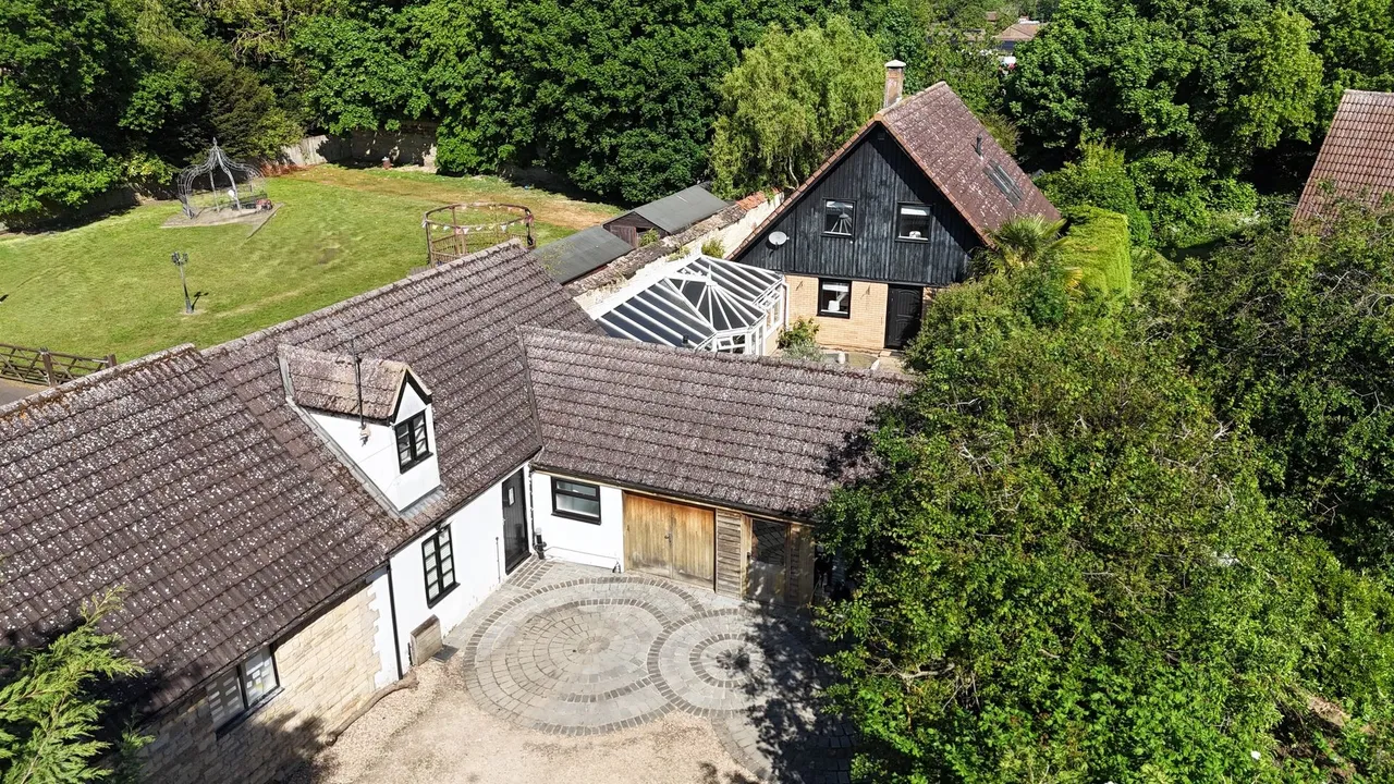 The Green, Werrington, Peterborough, PE4, photo 2