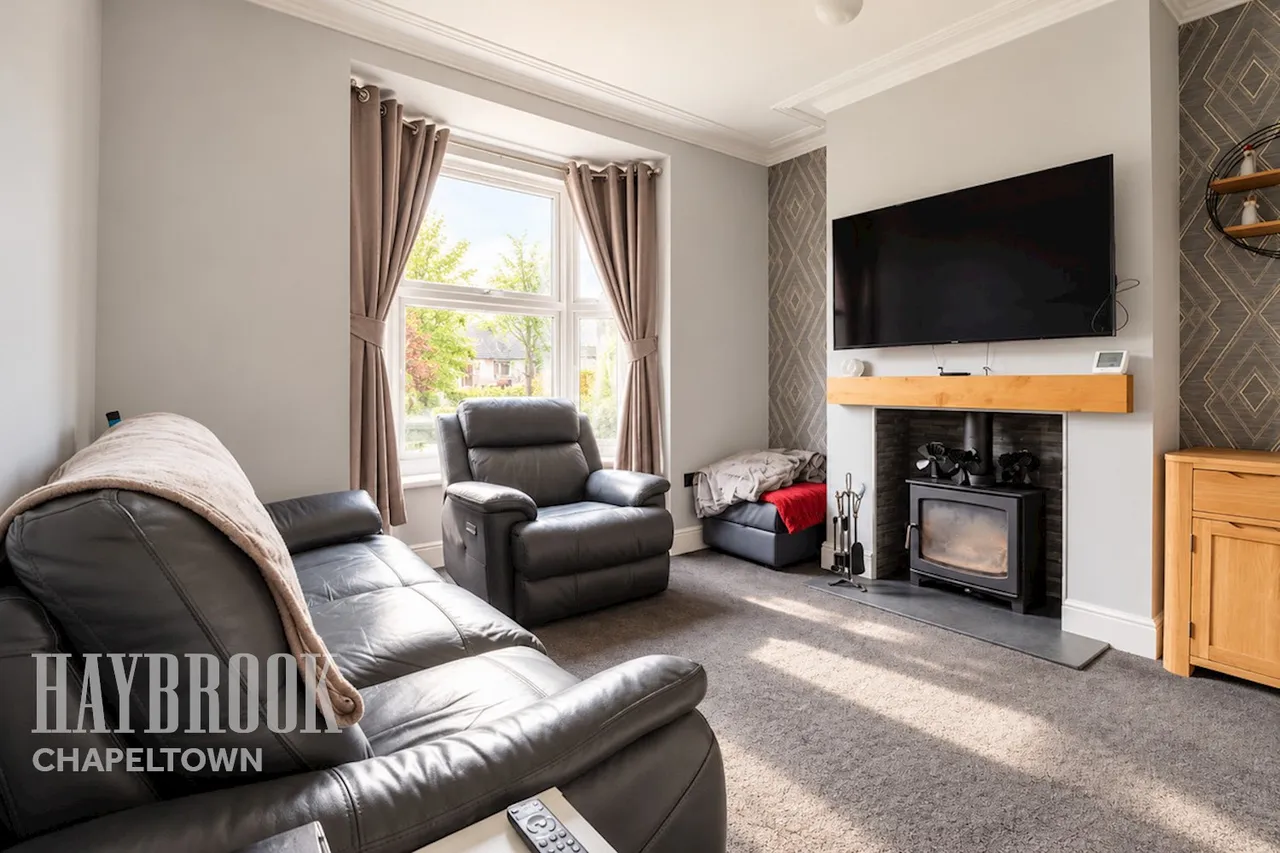 Bellhouse Road, Sheffield, photo 6
