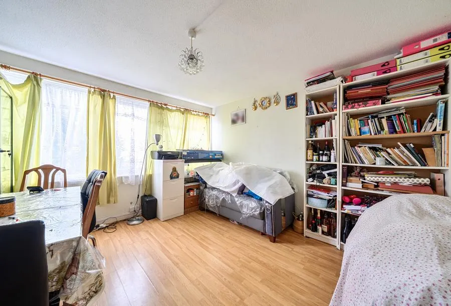Illingworth Close, Mitcham, CR4, photo 13
