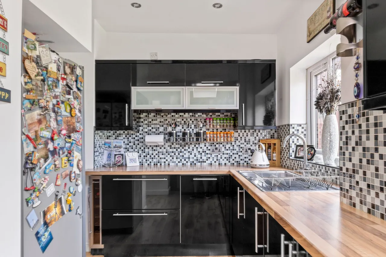 Smith Crescent, Warrington, Warrington, WA2 8EN, photo 11
