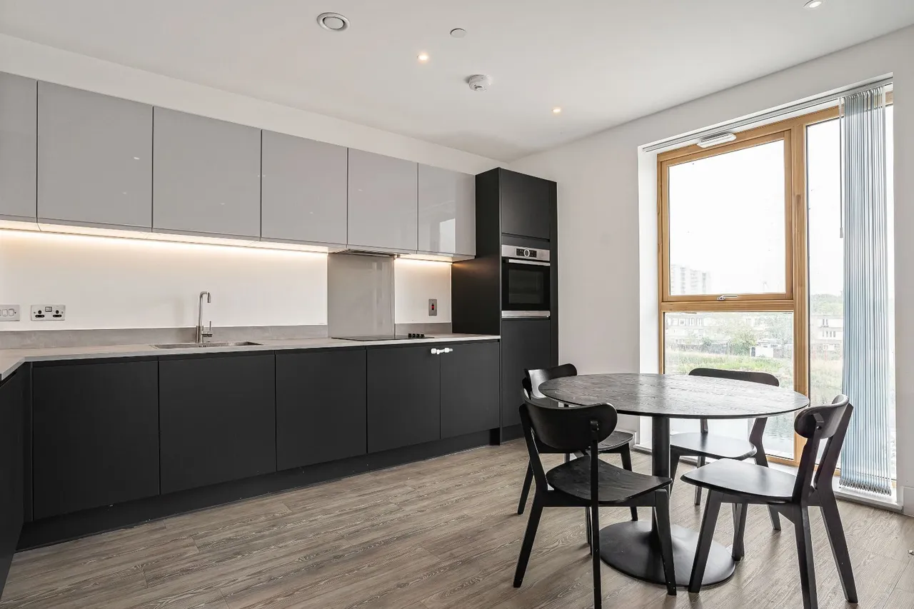 Nest Way, London, SE2, photo 5