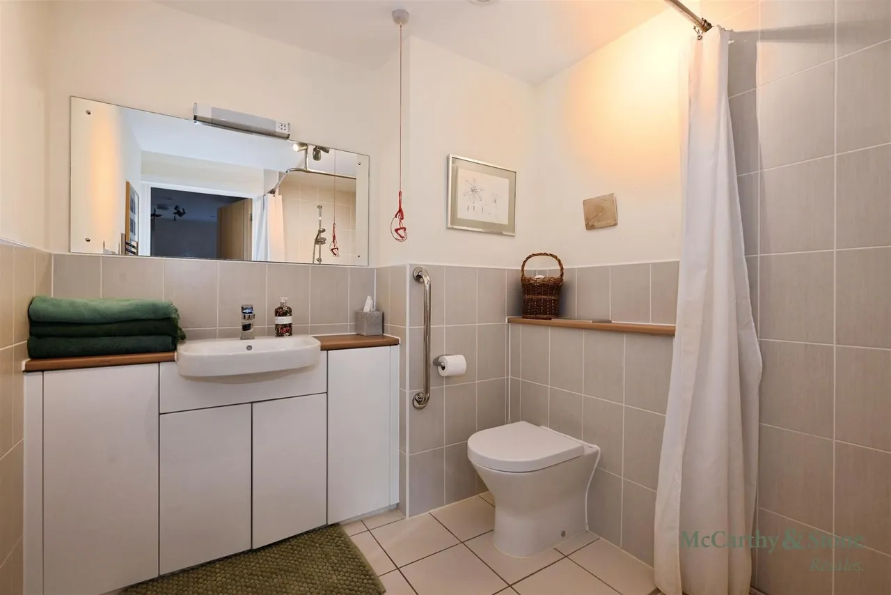 St. Lukes Road, Maidenhead, SL6, photo 7