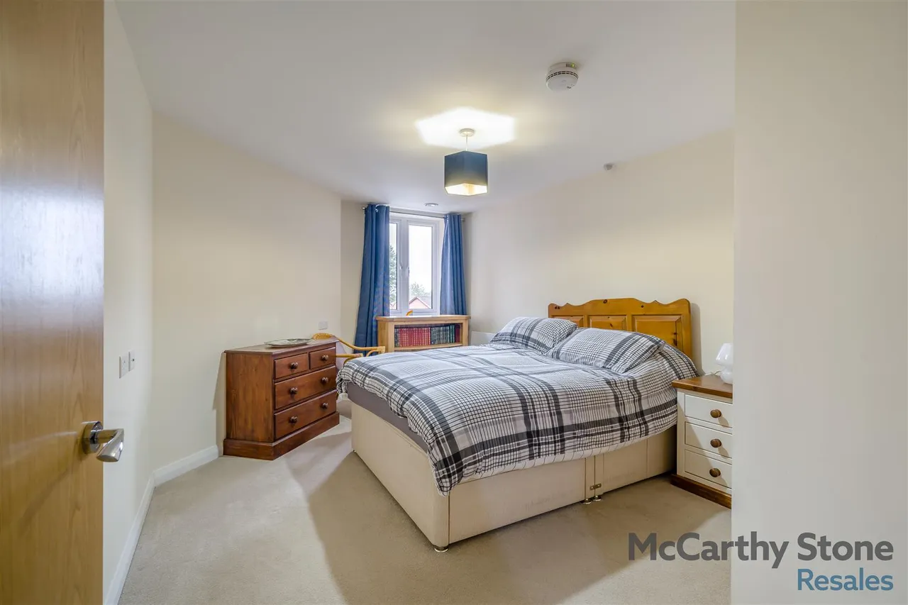 Burlington Gardens, Leyland, PR25, photo 7