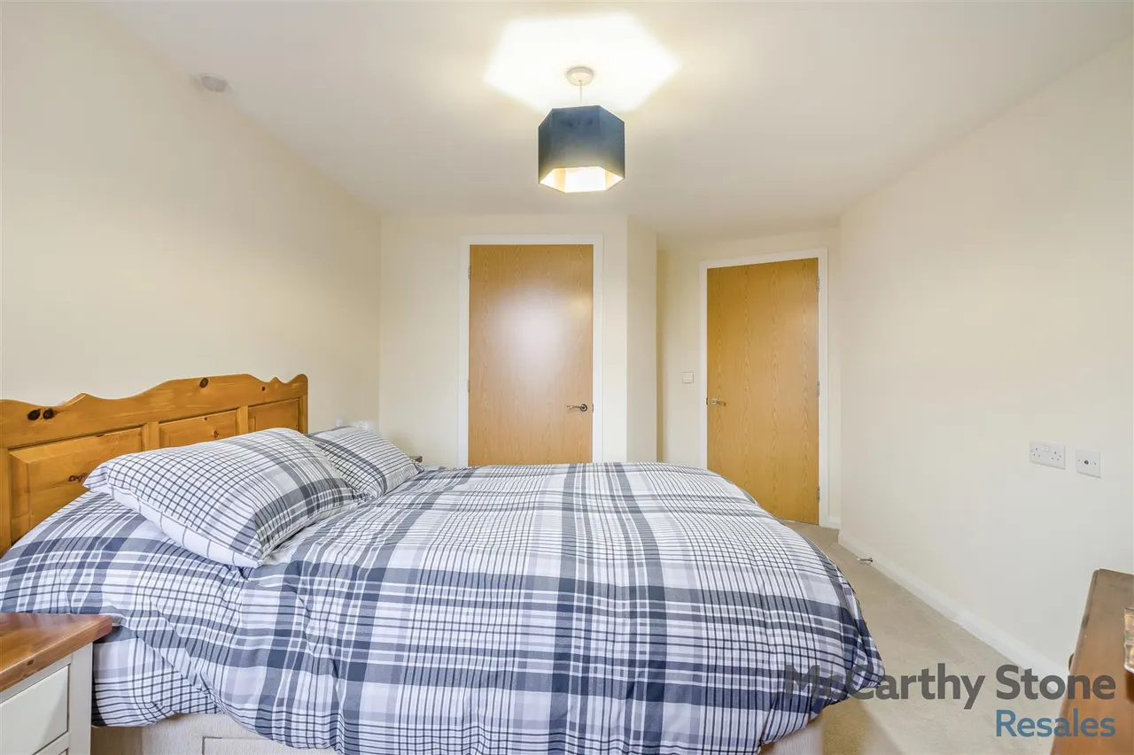 Burlington Gardens, Leyland, PR25, photo 8