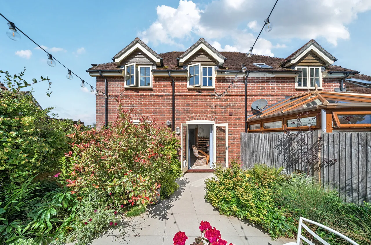 Farriers Close, Preston Candover, RG25, photo 9