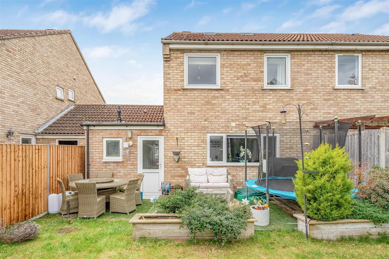 Buntings Crescent, Burwell, CB25, photo 20