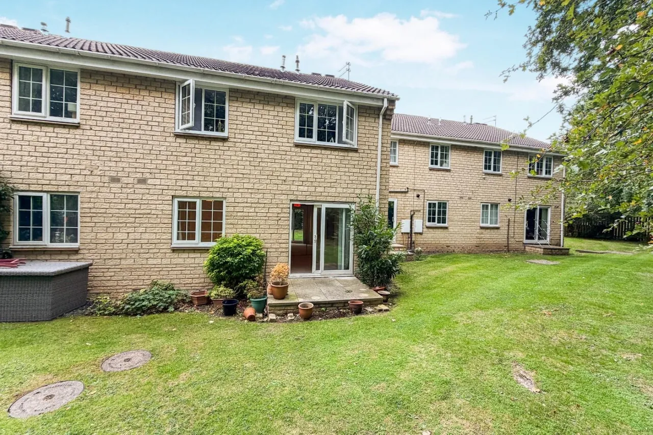Oakdene Drive, Alwoodley, LS17, photo 7
