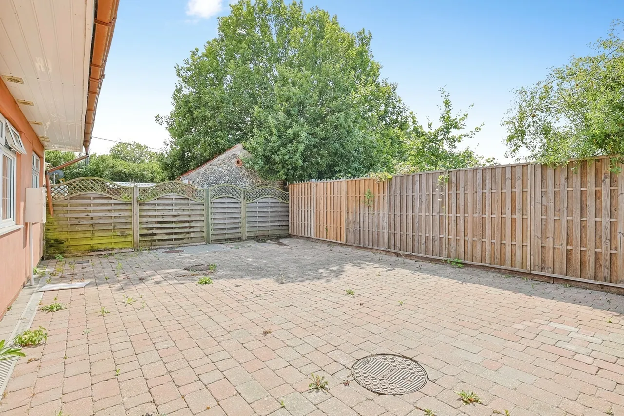 Bury Road, Hepworth, Diss, Suffolk, IP22, photo 13