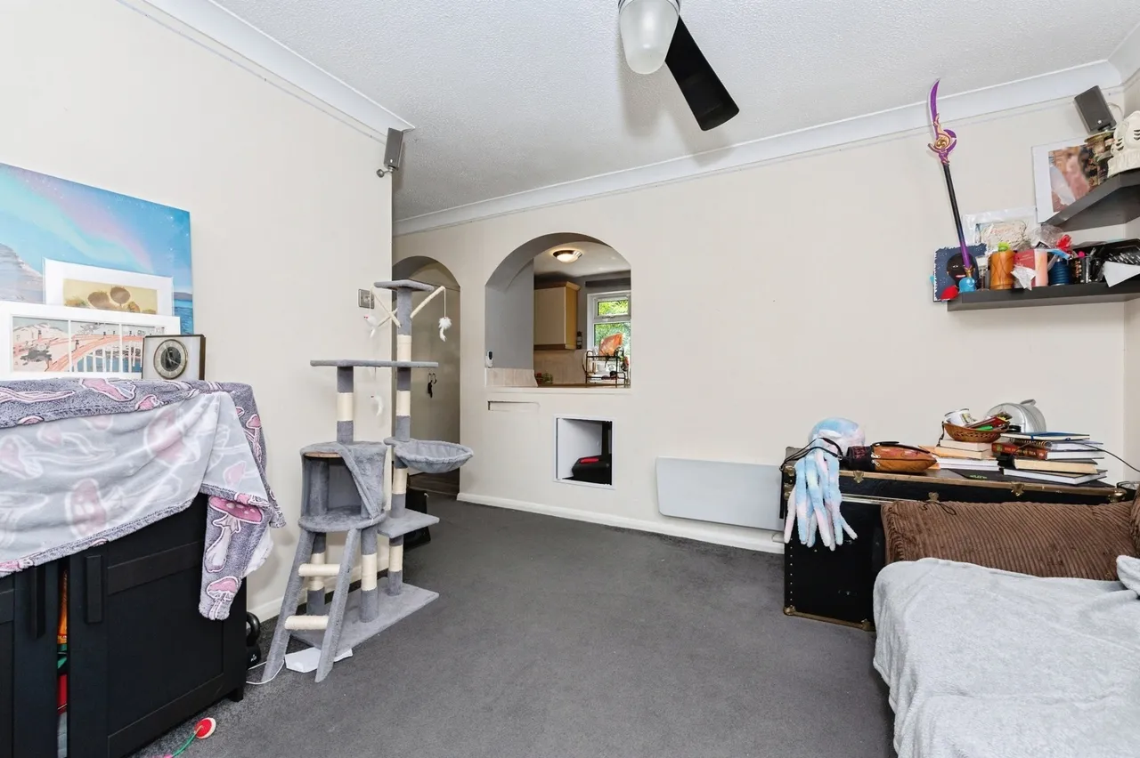 Linnet Way, PURFLEET-ON-THAMES, Essex, RM19, photo 6