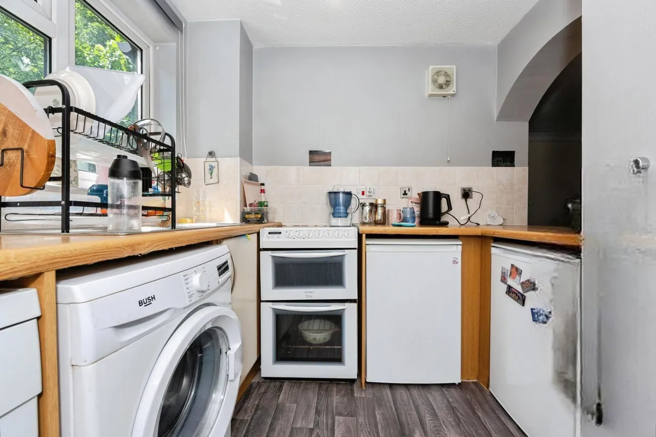 Linnet Way, PURFLEET-ON-THAMES, Essex, RM19, photo 2