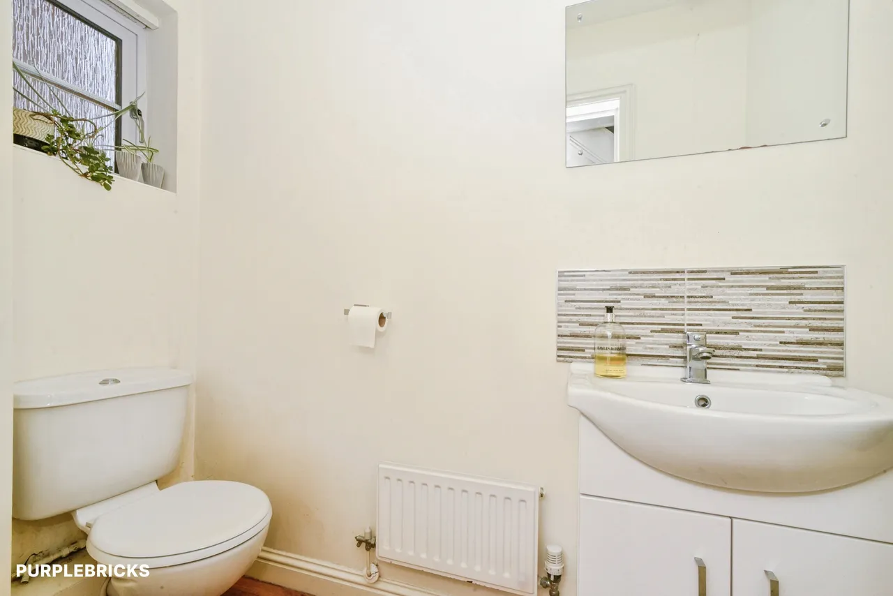 Redhouse Way, Swindon, SN25, photo 27
