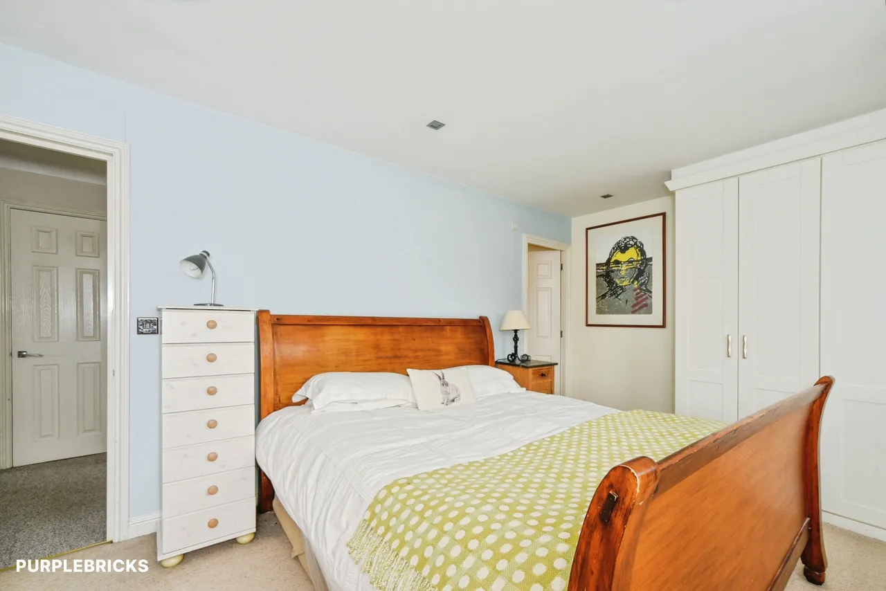 Redhouse Way, Swindon, SN25, photo 20