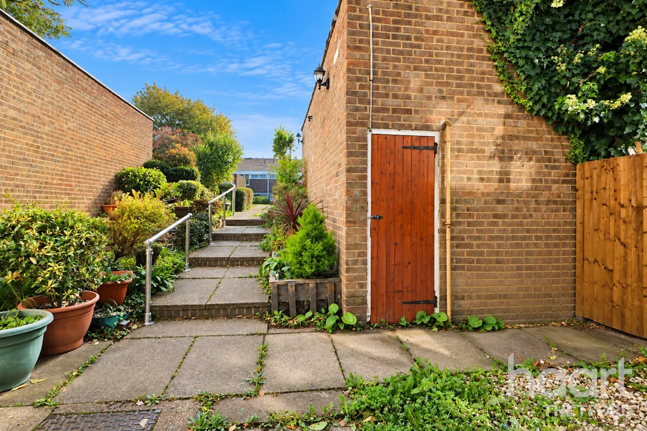 Winchester Way, Thetford, IP24, photo 2