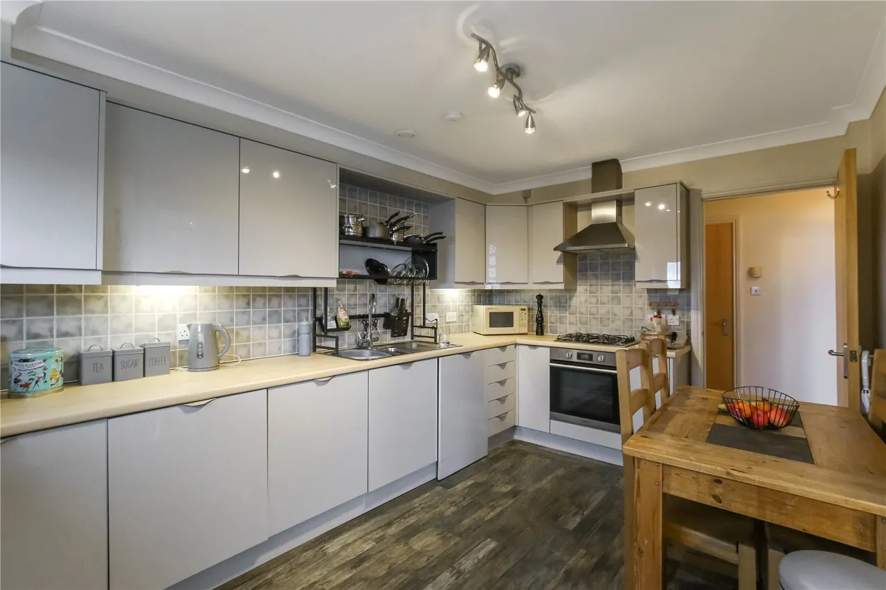 Campbell Close, Hamilton, ML3, photo 7