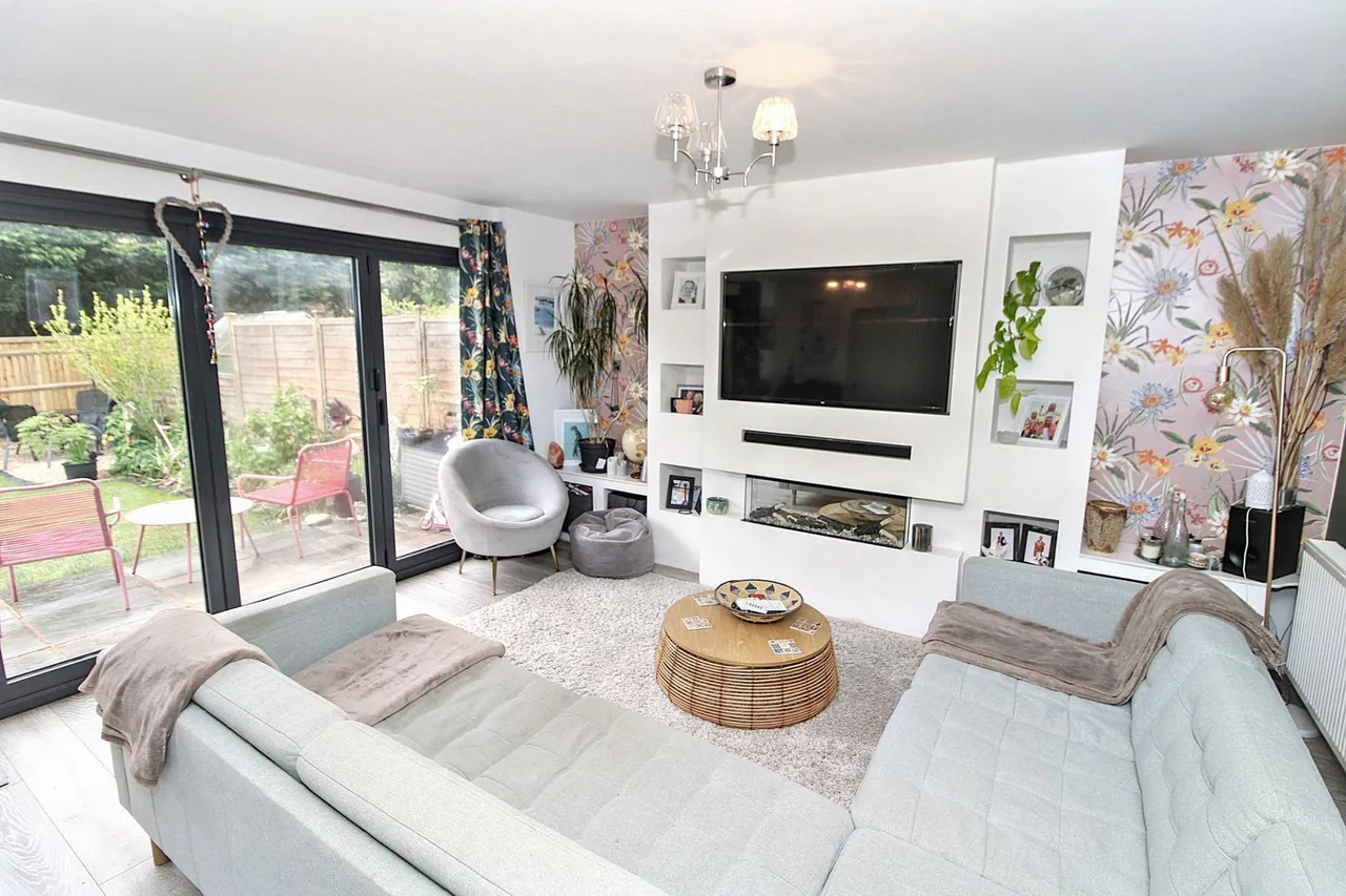 Wellfield, Hazlemere, HP15, photo 2