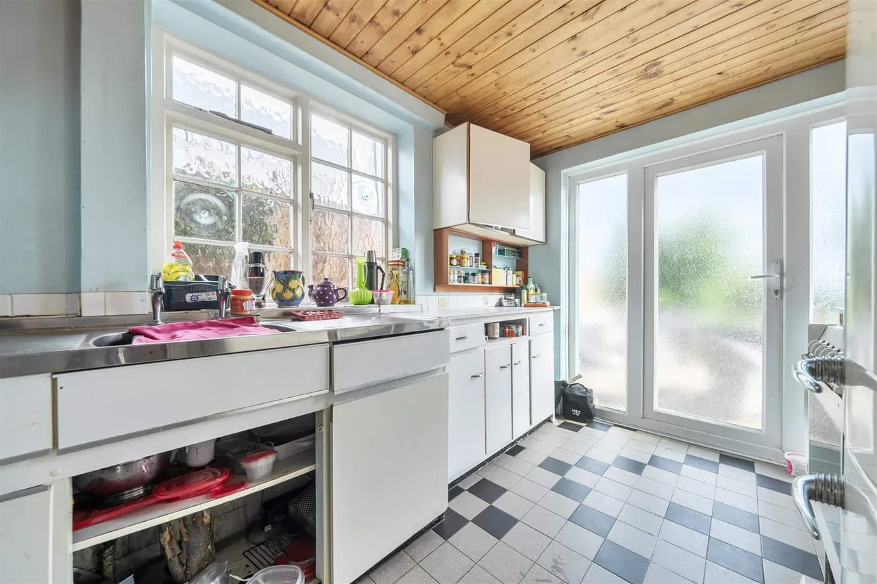 Brassey Avenue, Broadstairs, Kent, CT10 2DS, photo 10