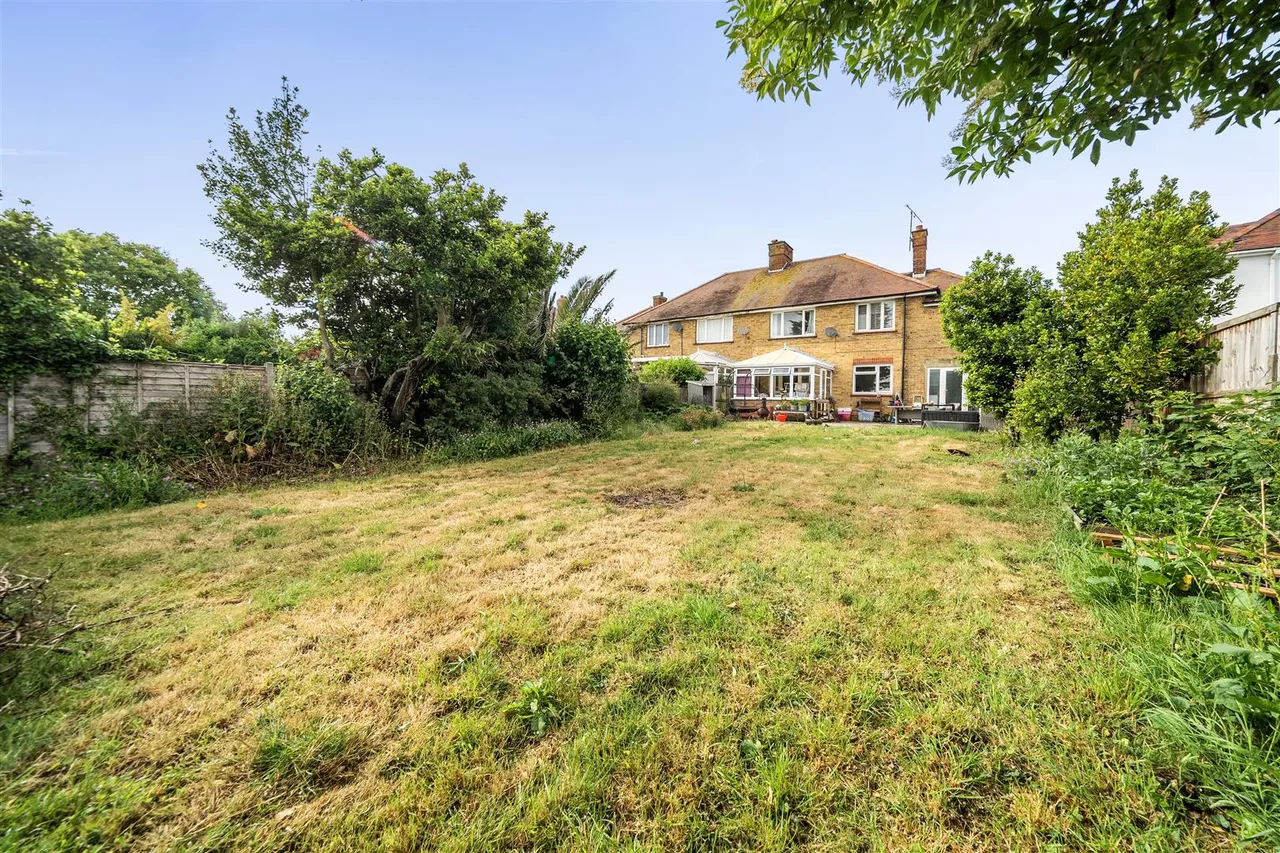 Brassey Avenue, Broadstairs, Kent, CT10 2DS, photo 6