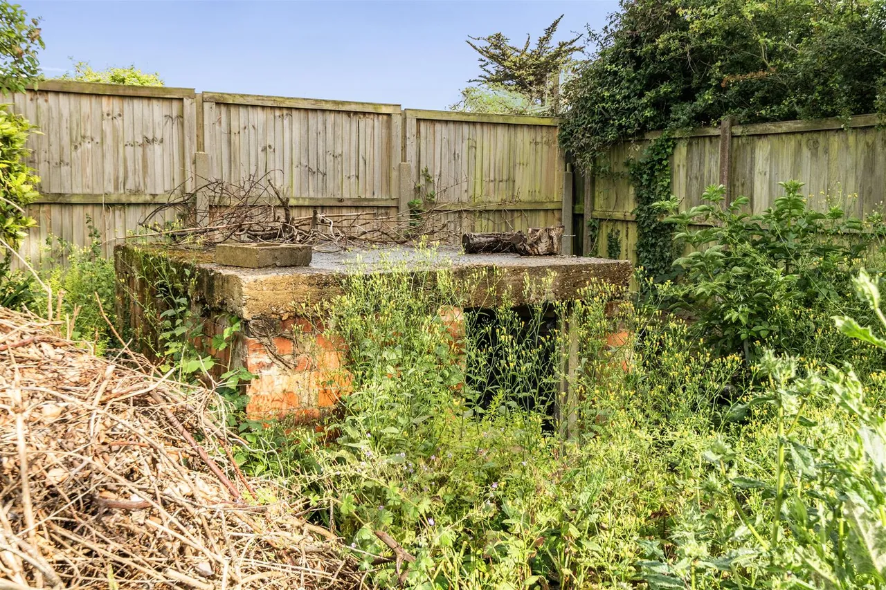Brassey Avenue, Broadstairs, Kent, CT10 2DS, photo 16