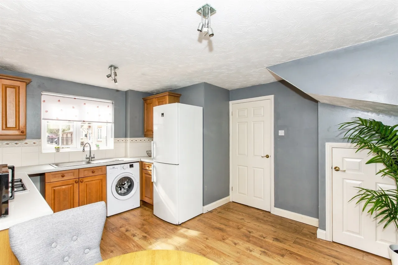 Chaffinch Walk, Great Cambourne, CB23, photo 5
