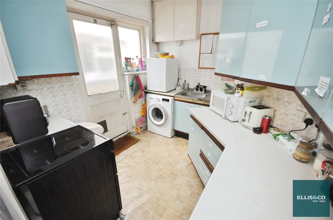 Lyndhurst Gardens, Finchley, N3, photo 10